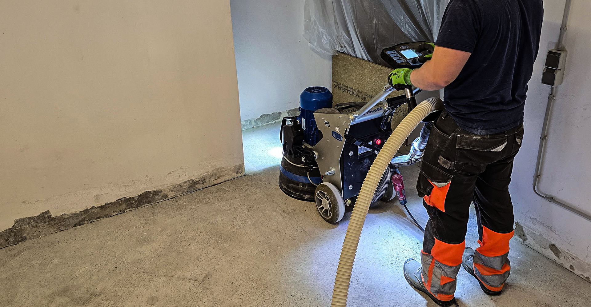 Fräsen und Schleifen